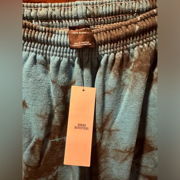 Urban Outfitters iets frans overdyed tie-dye joggers - Picture 7 of 8